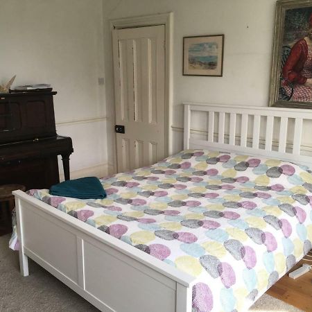 Fishponds Retreat Homestay Bristol Ngoại thất bức ảnh
